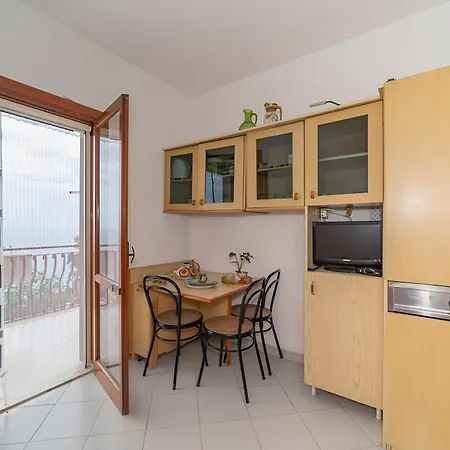 Panoramic * לטויאני