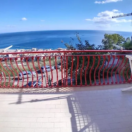 Panoramic * לטויאני